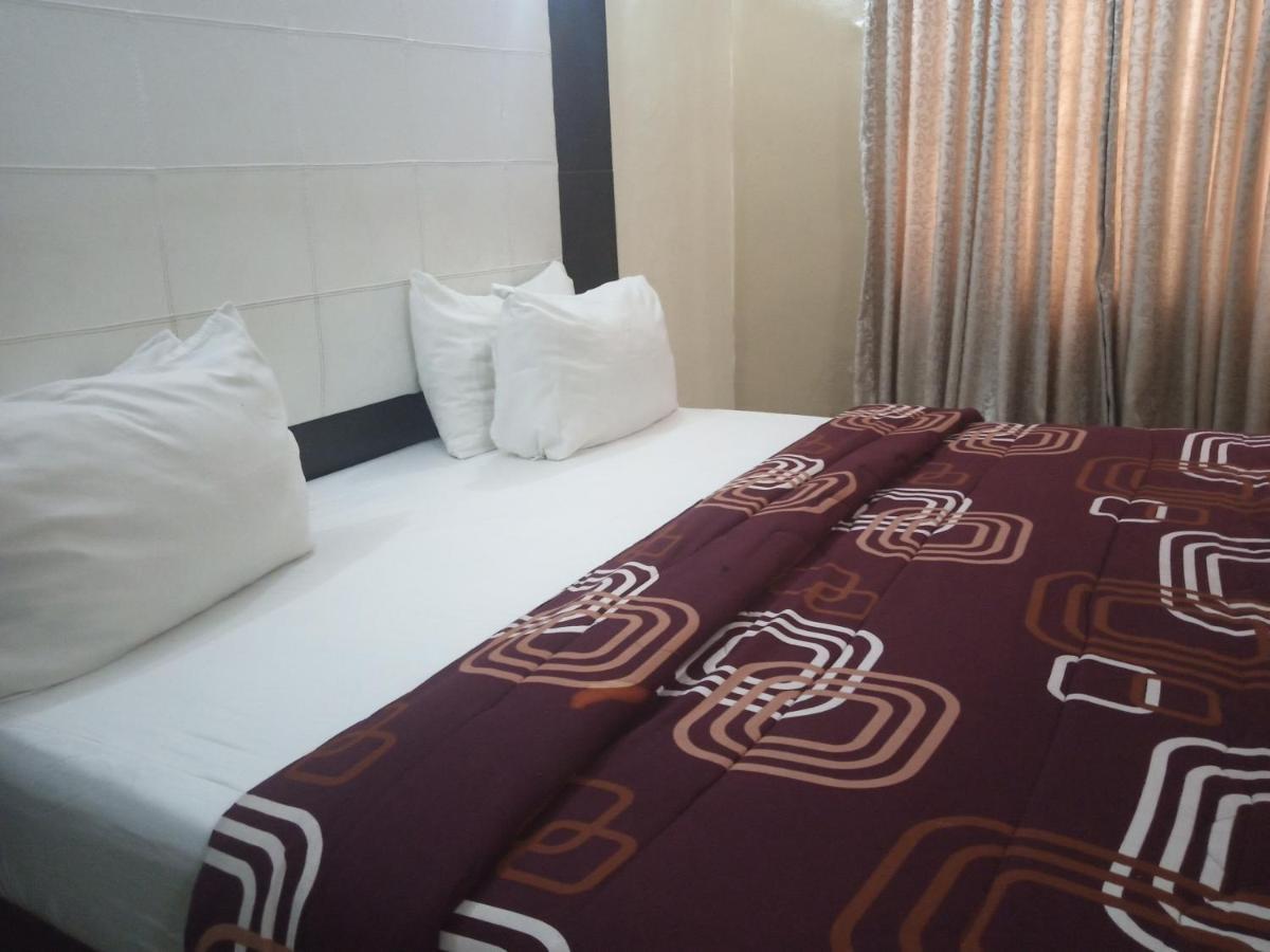 Alluring View Hotel - Toyin Sreet Ikeja Kültér fotó
